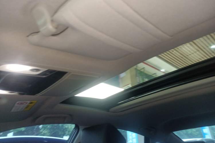 Used Honda Accord 2018 260TURBO Elite Edition China VI Headliner