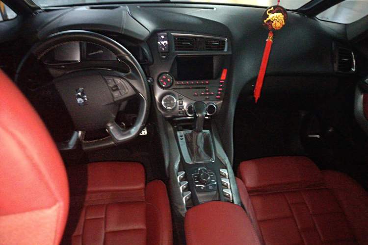 Used DS 5 2012 1.6T Prestige Edition