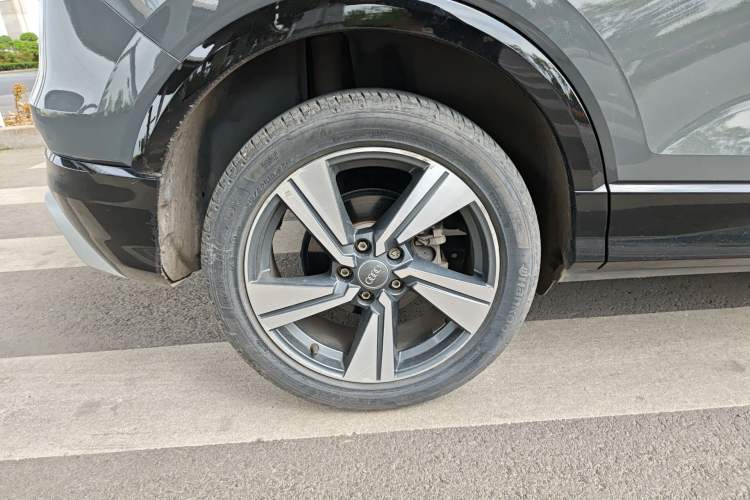 Used Audi Q2L 2021 35 TFSI Fashion Dynamic Model