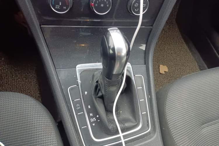 Used Volkswagen Golf 2018 230TSI Automatic Comfort Model