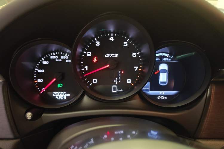 Used Porsche Macan 2017 Macan GTS 3.0T Instrument Cluster