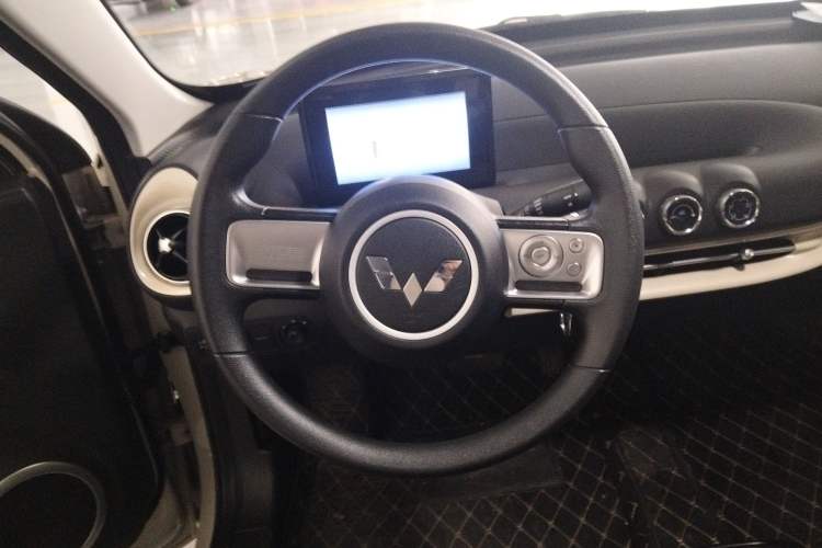 Used Wuling Bingo 2024 203km Light Edition
