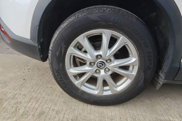 Used Mazda CX-4 2018 2.0L Automatic Two-Wheel Drive Blue Sky Dynamic Version China VI Standard Exterior 2