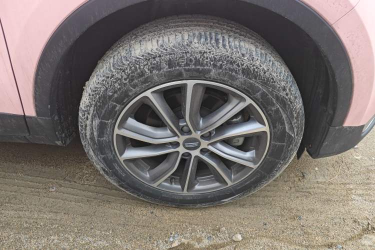 Used Geely Auto Emgrand X7 Sport 2021 Million Edition 1.8TD DCT Two-Wheel Drive Luxury Model
