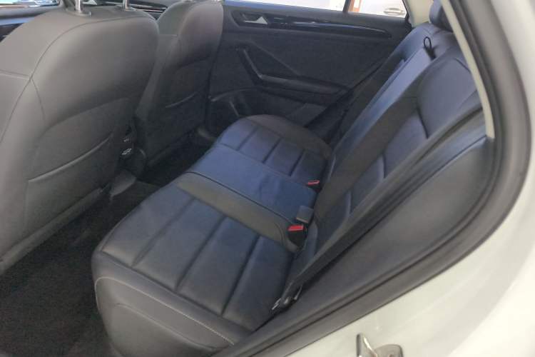 Used Volkswagen T-ROC 2020 280TSI DSG Two-Wheel Drive Comfort Version