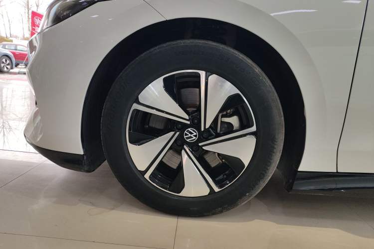 Used Volkswagen ID.7 VIZZION 2024 AIR model