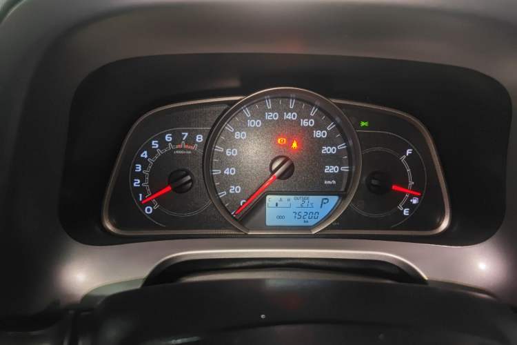 Used Toyota RAV4 2016 2.0L CVT Two-Wheel Drive Fashion Edition China V Standard
