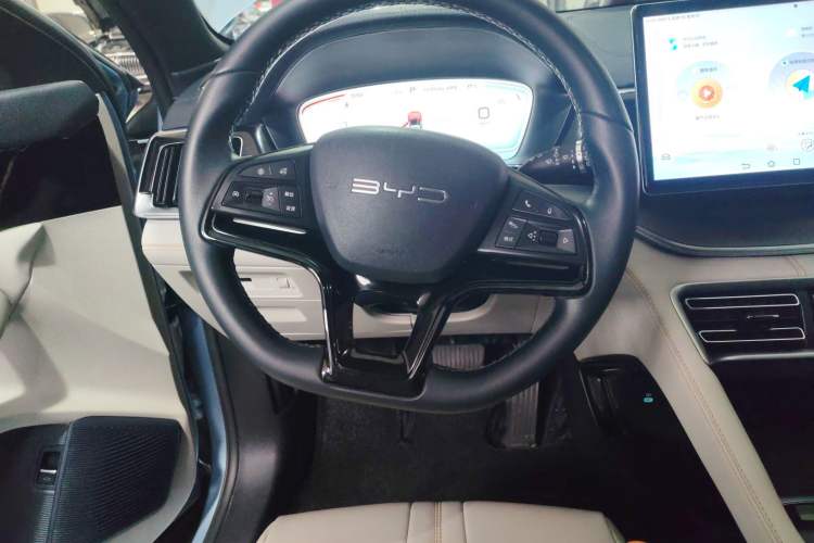 Used BYD Song PLUS New Energy 2023 Champion Edition DM-i 110KM Flagship Model
