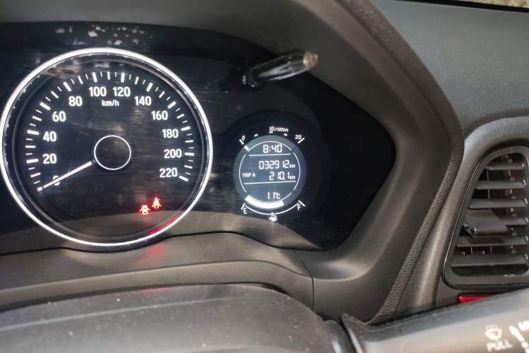 Used Honda Vezel 2015 1.5L CVT two-wheel drive Comfort trim