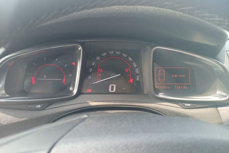 Used DS 5LS 2015 1.6T Elegant Edition THP160
