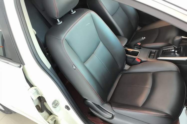 Used Nissan Sylphy 2022 Classic 1.6XE CVT Comfort Edition Right Front Seat