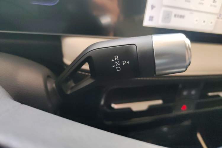 Used Geometry E Firefly 2024 401km Starlight