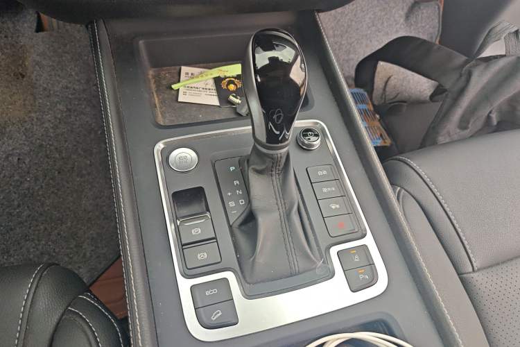 Used BYD Tang 2018 2.0T Automatic SmartConnect Prestige 7-Seater China V Standard