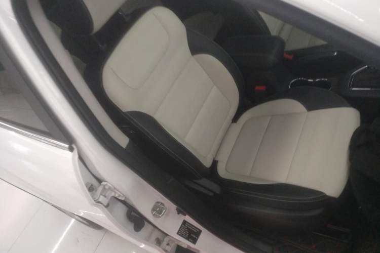 Used Changan CS35 2017 1.6L Automatic Luxury Model