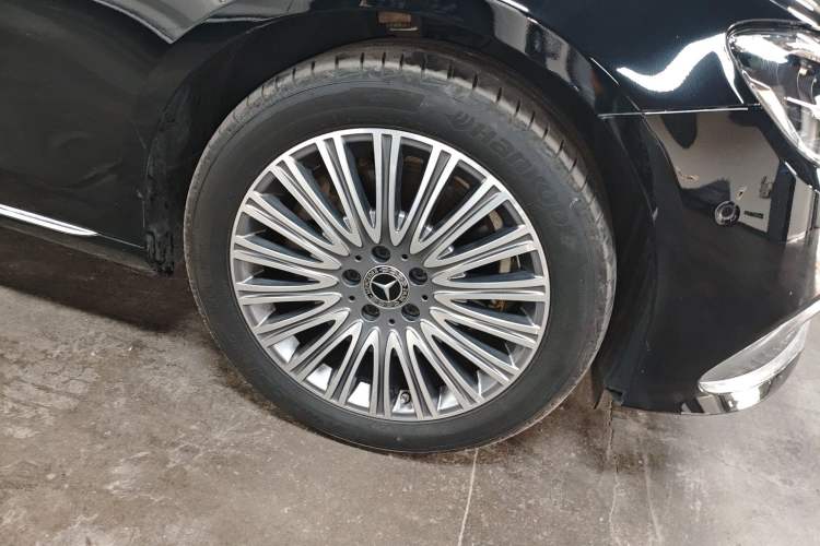 Used Mercedes-Benz E-Class 2023 E 300 L Stylish Model