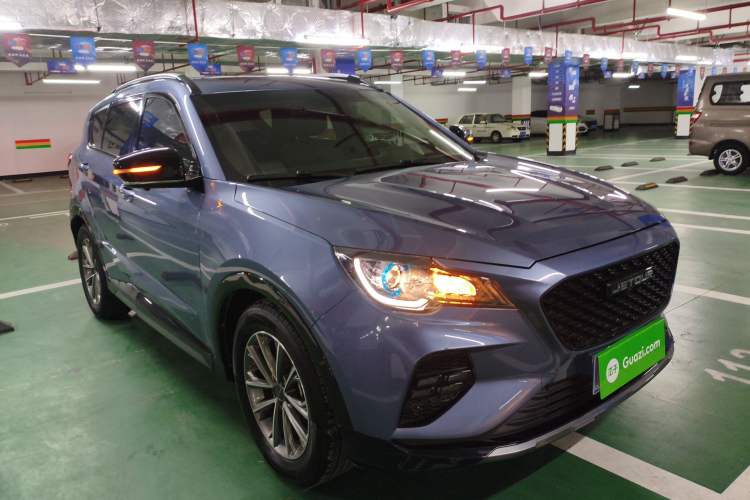 Used JETOUR X70 Coupe 2020 1.6T DCT Cool 7-Seater Front Right 45 Deg