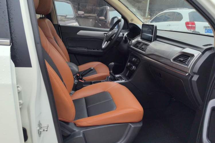 Used BAIC Weiwang M50F 2017 1.5L Luxury Model
