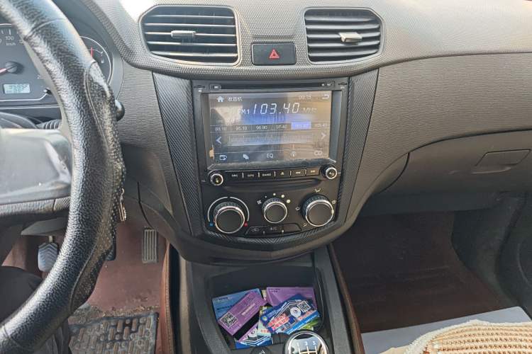 Used Wuling Hongguang 2014 1.2L S Standard Version China IV Standard