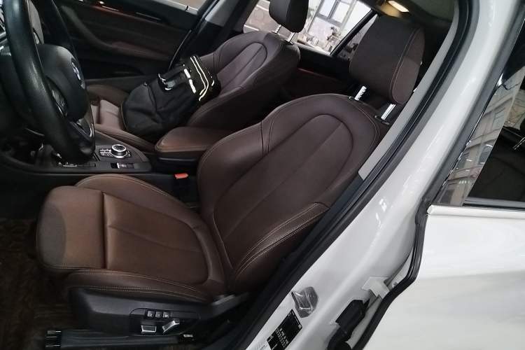 Used BMW X1 2021 sDrive20Li Fashion Model Left Front Seat