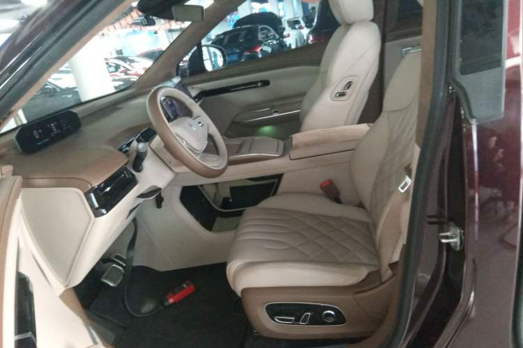 Used Hyptec HT 2024 825鸥翼 LiDAR Edition Left Front Seat