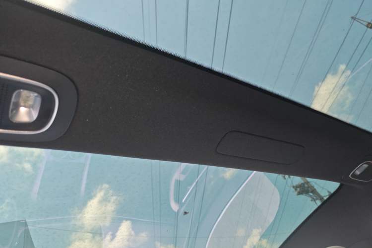 Used XPeng P7 2023 P7i 702 Max Headliner