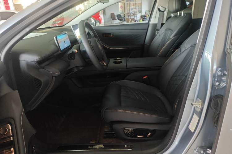 Used Baojun Enjoy 2025 All-Electric 600km Luxury Edition