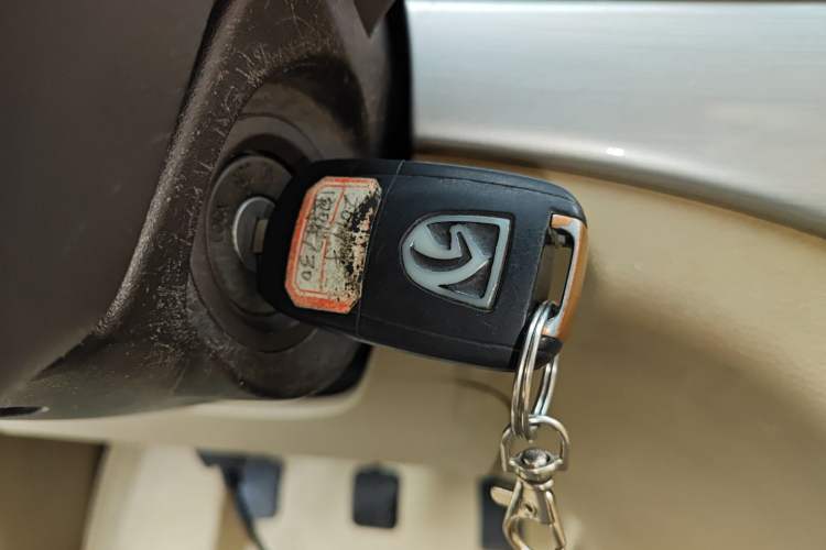 Used Baojun 730 2016 1.5L Manual Comfort Version 7 Seats China V Emission Standard