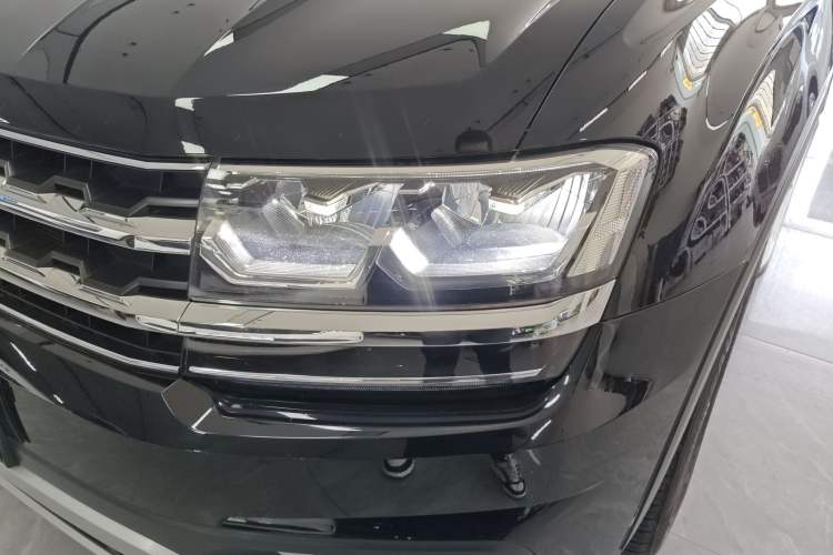 Used Volkswagen Teramont 2020 330TSI Two-Wheel-Drive Luxury Edition China VI Standard Left Front Headlight