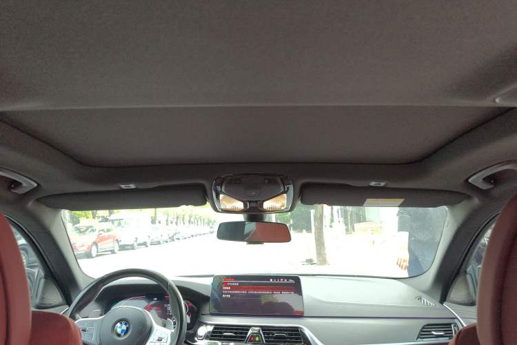 Used BMW 5 Series 2022 Second Facelift 530Li Luxury Version M Sport Package
