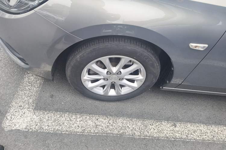 Used Buick GL6 2018 18T 6-Seater Elite Model