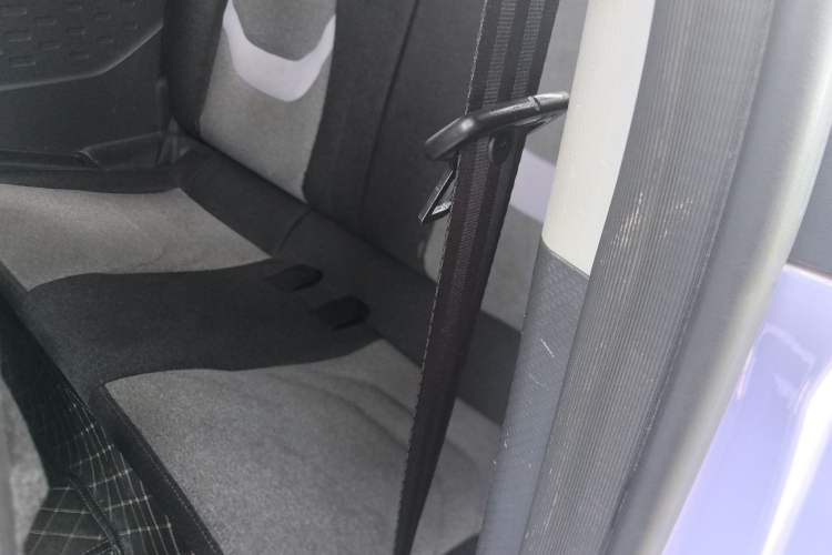 Used Chery QQ Ice Cream 2022 170km Sundae Phosphate Lithium-Ion