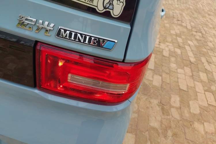Used Wuling Hongguang MINIEV 2020 Enjoyment Model Lithium Iron Phosphate Right Rear Taillight