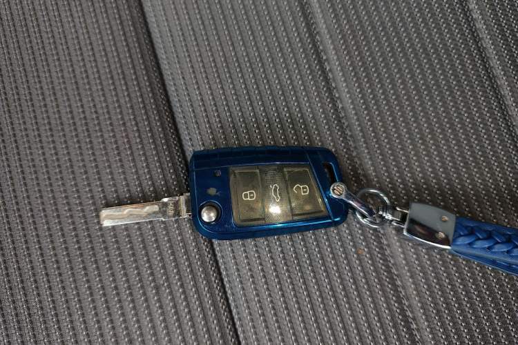 Used Skoda Octavia 2017 1.6L Automatic Chuanxing Edition Vehicle Key