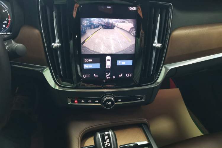 Used Volvo S90 2020 T5 Zhiyi Luxury Edition
