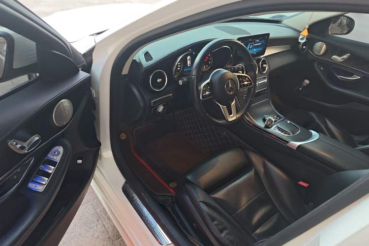 Used Mercedes-Benz C-Class 2019 C 180 L Fashion Edition Sport Version
