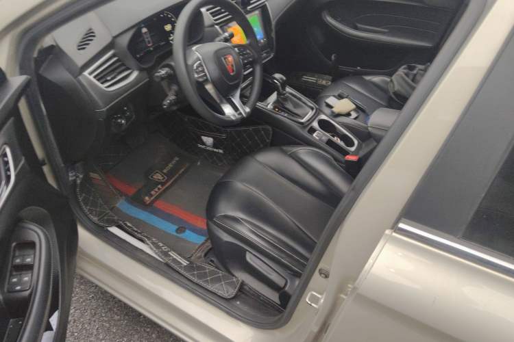 Used Roewe i5 2020 1.5L Automatic 4G Connect Luxury Flagship Edition