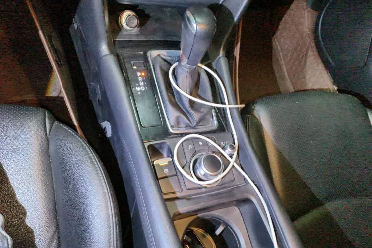 Used Mazda Mazda 3 Axela 2017 Sedan 1.5L Automatic Luxury Model China VI Standard