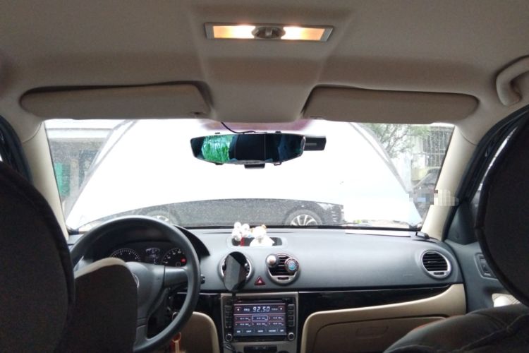 Used Volkswagen Lavida 2013 Classic 1.6L Manual Fashion Edition