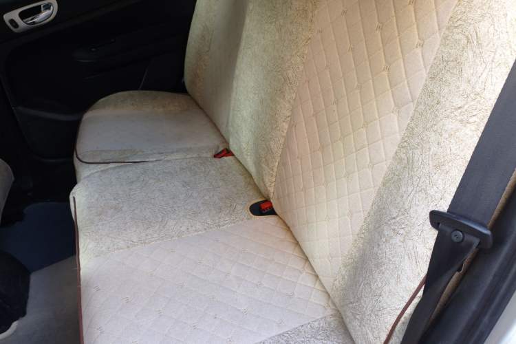 Used Peugeot 307 2010 Sedan 1.6L Manual Comfort Edition