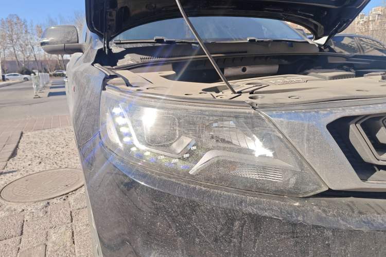 Used Geely Auto Vision X6 2018 1.4T CVT 4G Connected Luxury Version
