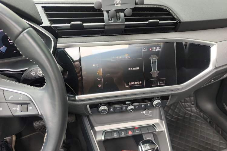 Used Audi Q3 2019 35 TFSI Advanced Dynamic Edition
