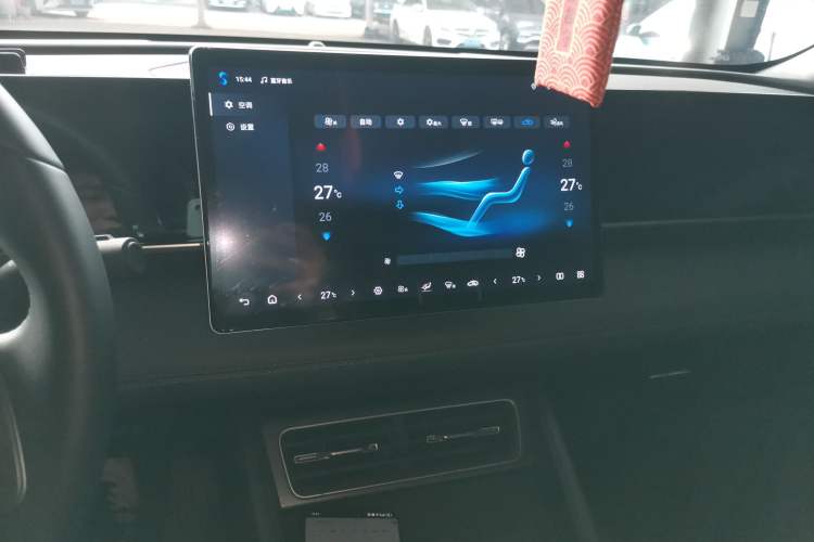 Used BYD Qin L 2025 DM-i Smart Drive 80KM Leading Model