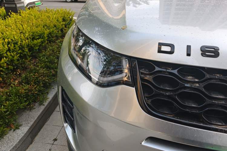 Used Land Rover Discovery Sport 2024 Luxury Custom Edition Right Front Headlight