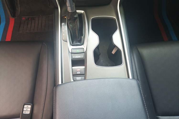 Used Honda Accord 2018 260TURBO Elite Edition China VI Gear Lever