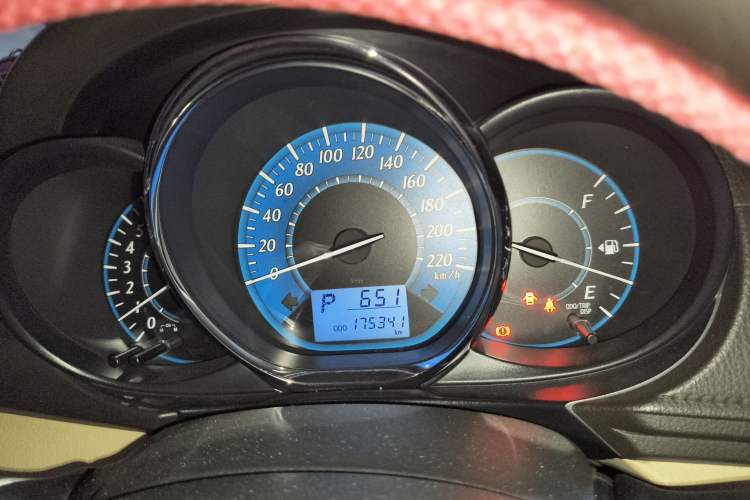 Used Toyota YARiS L Zhi Xuan 2014 1.5G Automatic Xuan Dong Edition