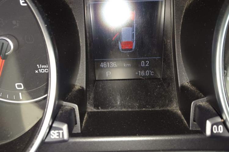 Used Audi A5 2014 Sportback 45 TFSI Odometer Close Up