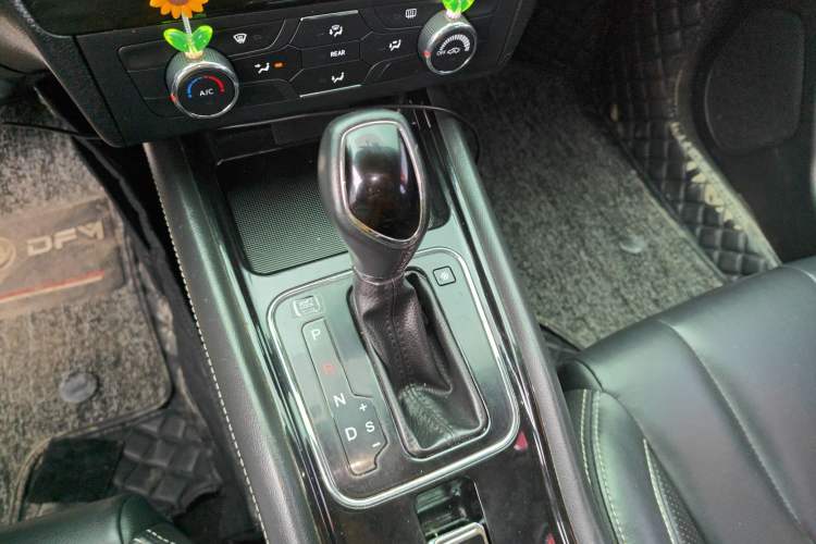 Used Dongfeng Fengon 580 2017 1.5T CVT Comfort Model
