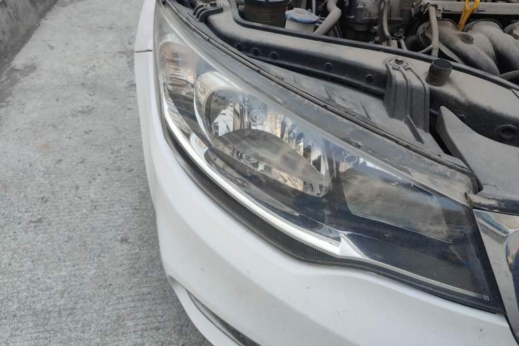 Used Kia Forte 2014 1.6L MT GL