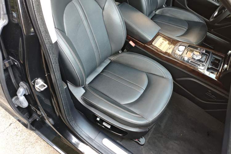 Used Zotye Z700 2018 Z700H 1.8T DCT Luxury Edition