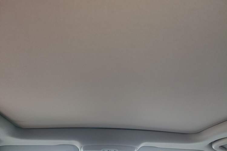 Used Buick Envision 2017 20T Two-Wheel Drive Elite Version Headliner